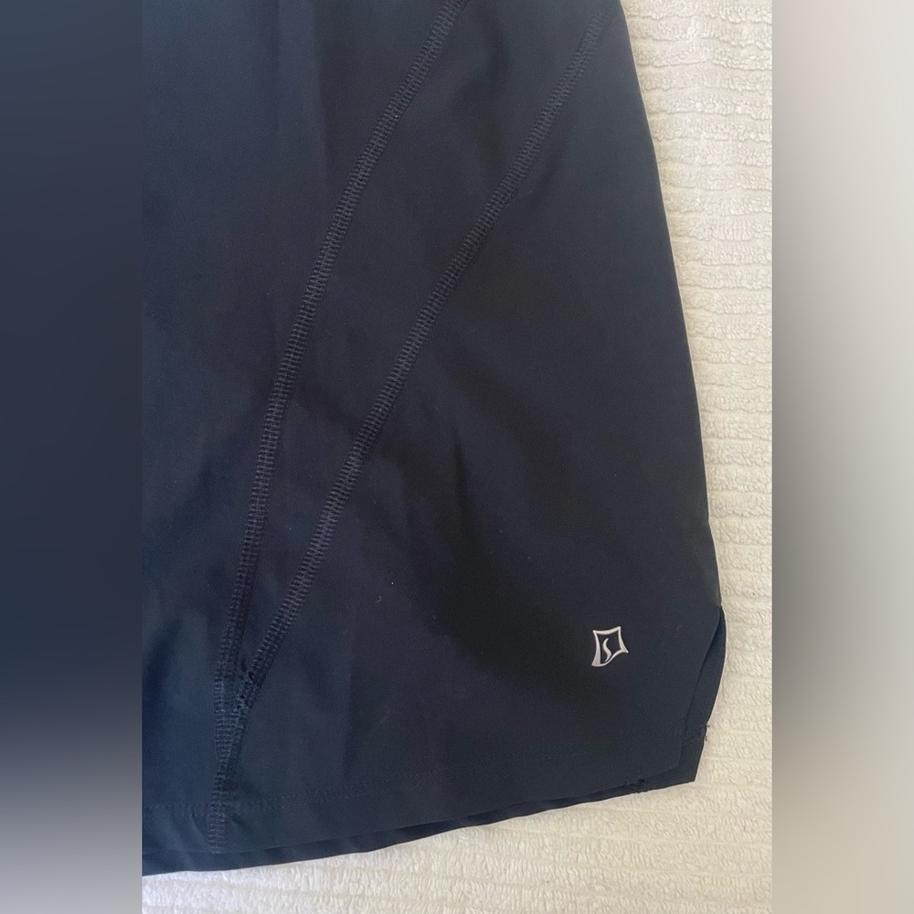 SkirtSports running/athletic skirt, Size Large - Picture 5 of 11